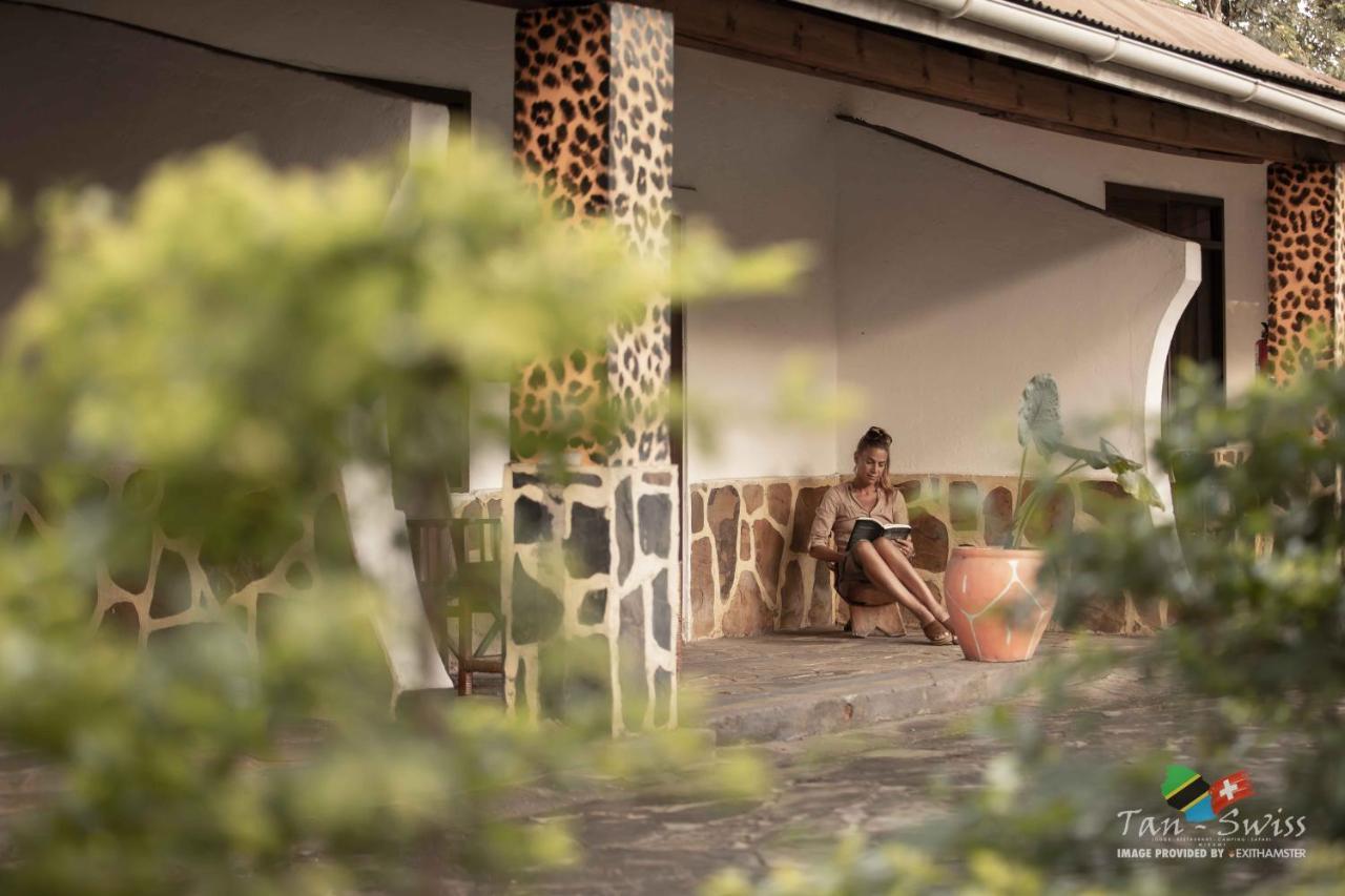 Tan-Swiss Lodge Mikumi Luaran gambar