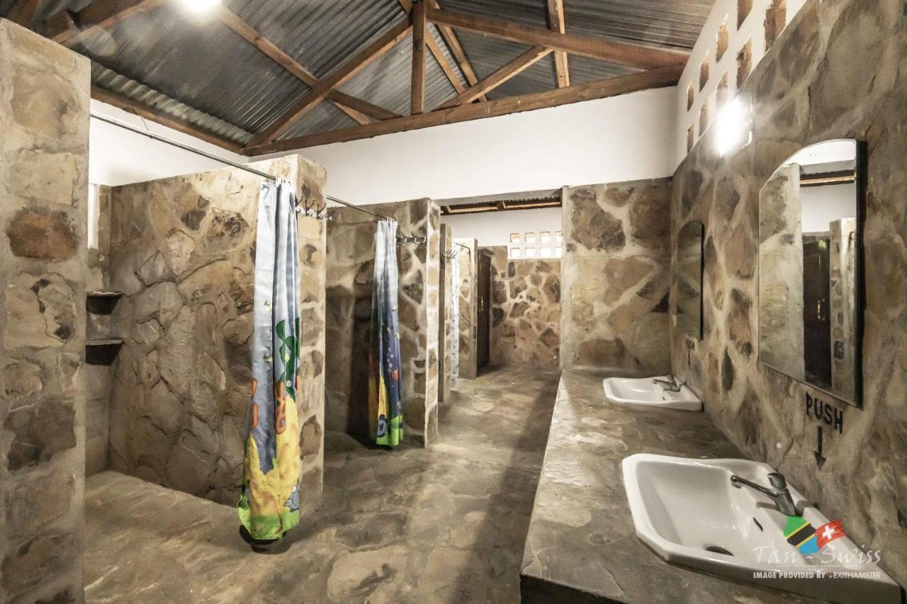 Tan-Swiss Lodge Mikumi Luaran gambar