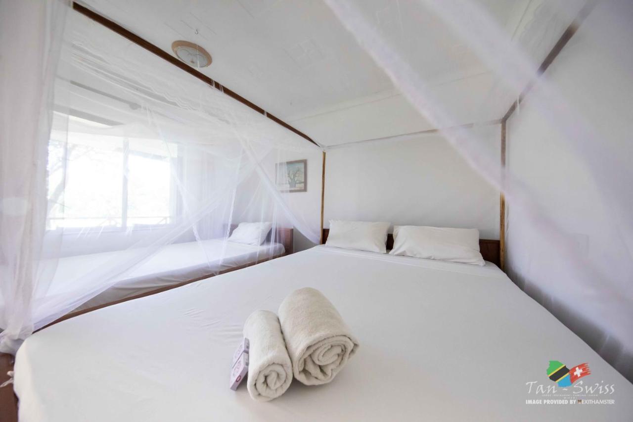 Tan-Swiss Lodge Mikumi Luaran gambar